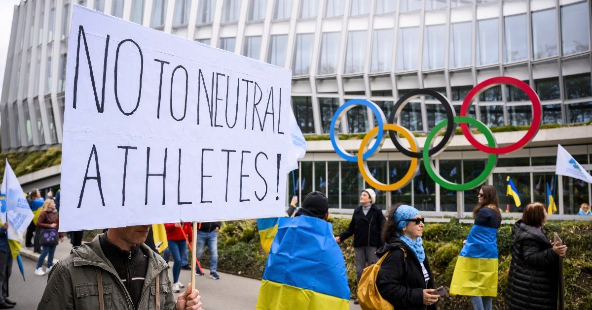 Ukrainian swimmer calls reintegration of Russian athletes a "great shame"