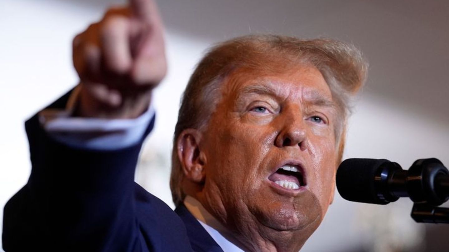Donald Trump tritt erneut als US-Präsidentschaftskandidat an. Foto: Matt Rourke/AP/dpa