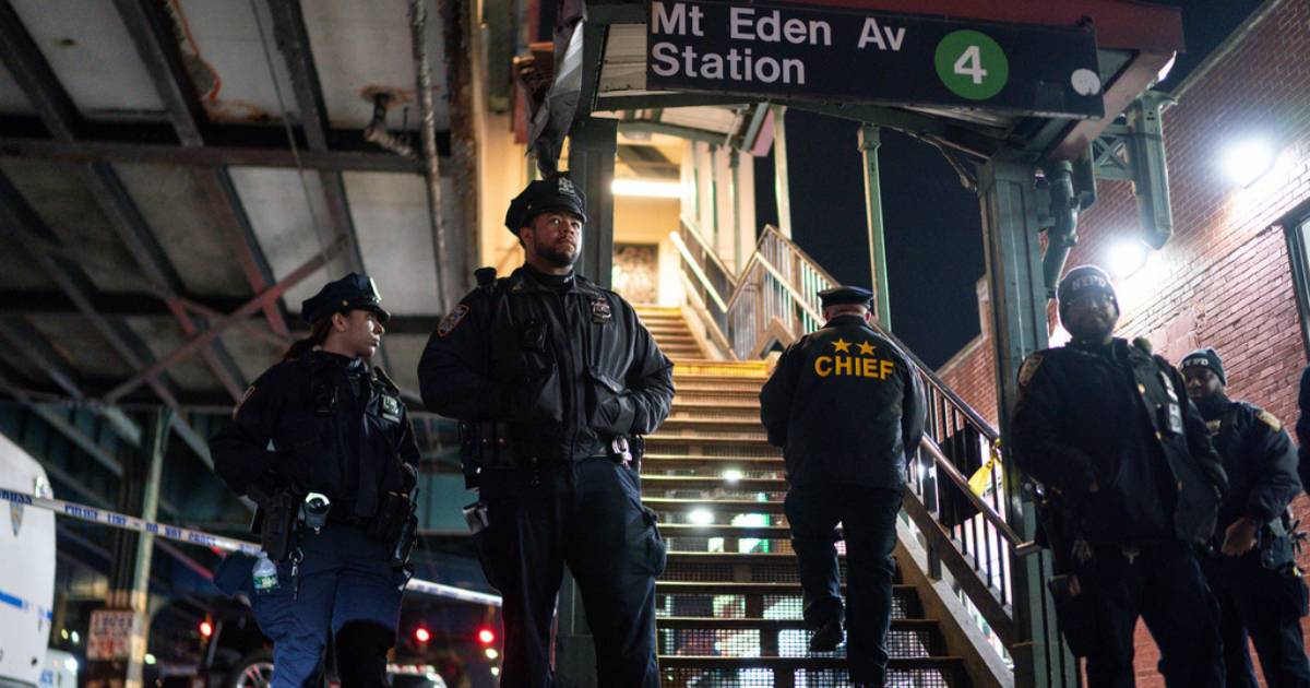 New York subway shooting: Mexican dies from stray bullet, consul confirms