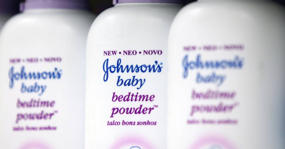 Johnson & Johnson accused of selling 'carcinogenic' baby powder;  must pay 75 million dollars after lawsuit