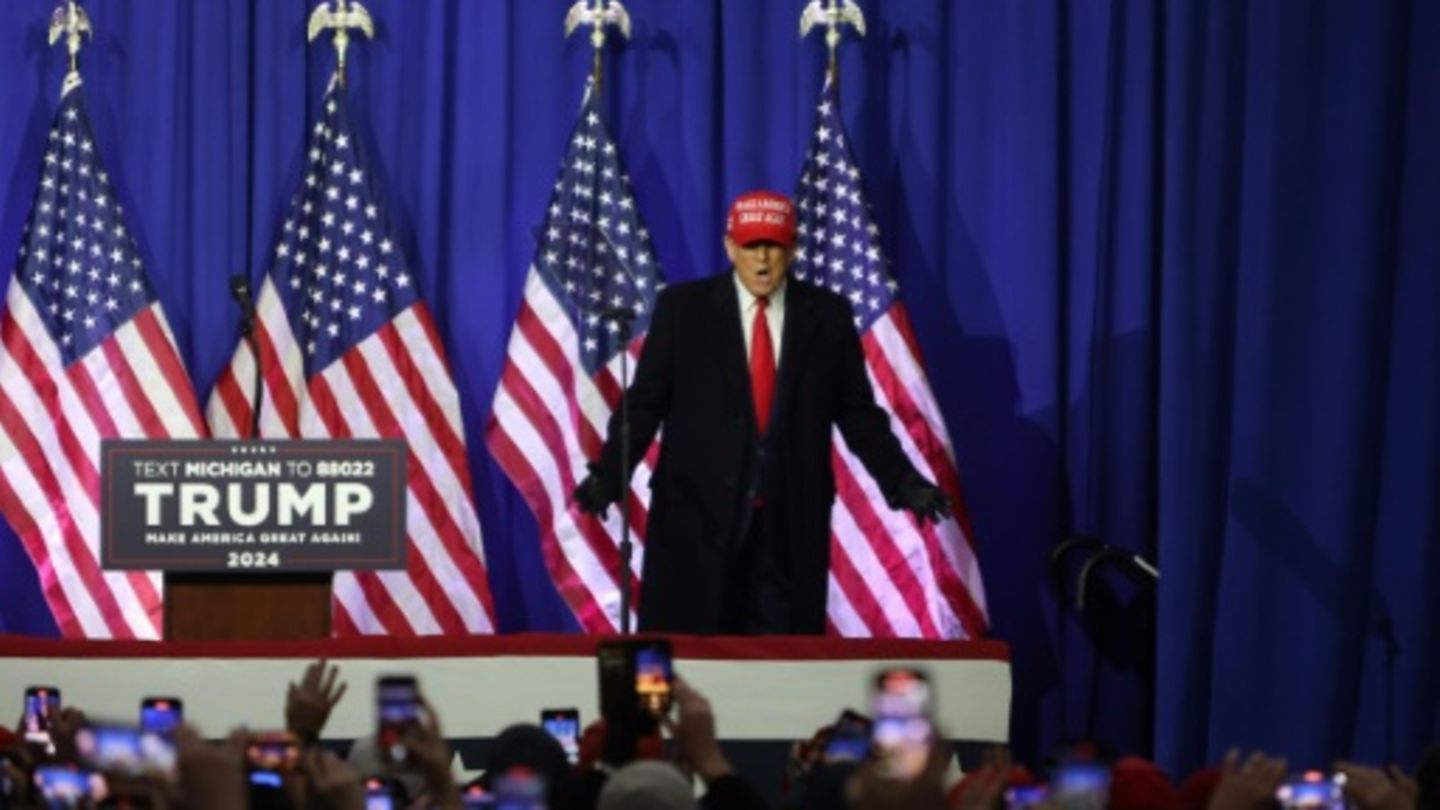 Trump bei einem Wahlkampfauftrit in Michigan